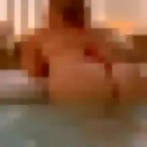 Photo privée de Tania, 33 ans à Marennes - rencontre coquine