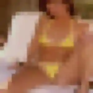 Stephanie (29 ans) à Maresché propose une rencontre aujourd'hui