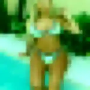 Laurence, 44 ans, en ligne à Marigné-Laillé pour une rencontre coquine