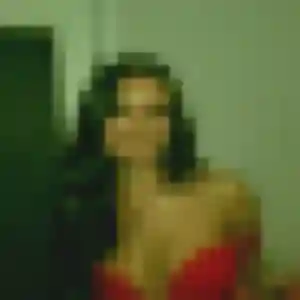 Xena de Marsilly, 33 ans - plan cul discret