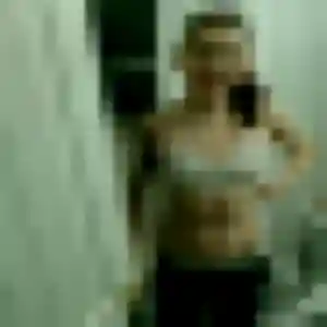 Photo exclusive de Janine, 45 ans à Martres-Tolosane - plan discret