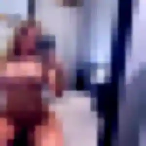 Ninon, femme de 40 ans propose plan cul à Maubec