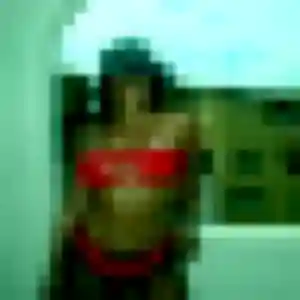 Ninon, 39 ans, en ligne à Mauges-sur-Loire pour un plan cul