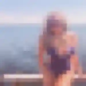 Charlotte, 23 ans, dispo pour plan cul à Melay