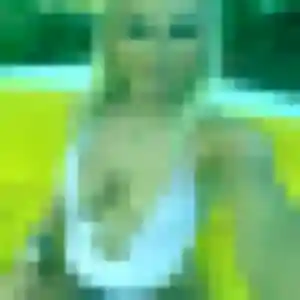 Charmante Roxane, 28 ans à Ménéac - voir sa photo