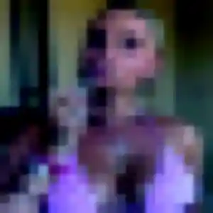 Contacte Flore, 24 ans à Mentque-Nortbécourt en privé