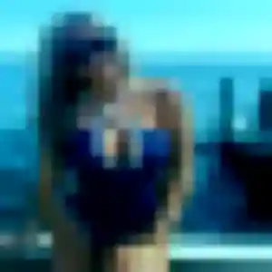 Oumaima, 32 ans, en ligne à Merlevenez pour une rencontre coquine