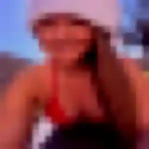 Clara, 29 ans, dispo pour plan cul à Méry-Bissières-en-Auge
