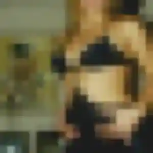 Laura (33 ans) à Méry attend une rencontre rapidement