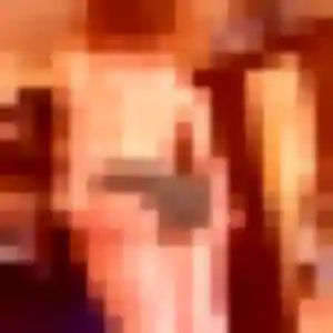 Zineb, 27 ans, connectée à Meslan pour une rencontre coquine