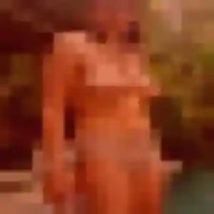 Photo de Lily à Mesquer (23 ans) - plan cul anonyme