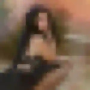 Anouk, 28 ans, cherche un plan cul à Messeix
