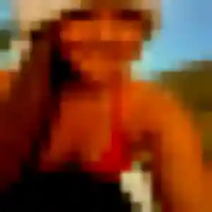 Rejoins Helena, 44 ans à Messimy-sur-Saône en privé