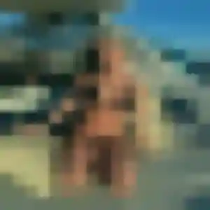 Anne-Sophie, 22 ans, disponible à Mesvres pour une rencontre coquine