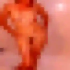 Sexy Hermine, 23 ans à Méteren - voir sa photo