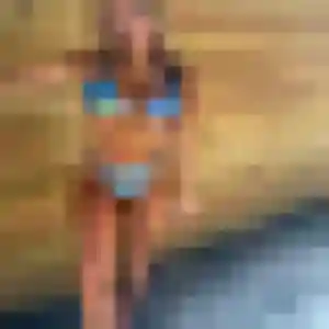 Belle Xena, 32 ans à Meudon - voir sa photo