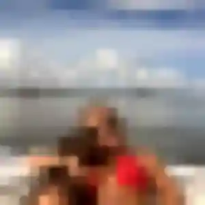 Zina, 38 ans, en ligne à Meynes pour une rencontre coquine