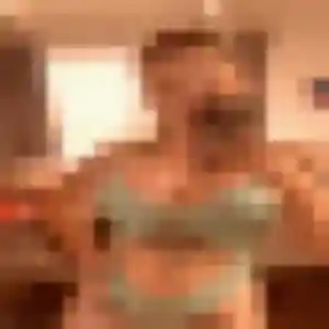 Emeraude, 38 ans, en ligne à Méziré pour une rencontre coquine