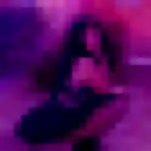 Alessandra, 31 ans, en ligne à Mimizan pour une rencontre coquine