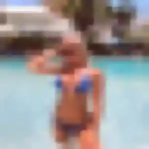 Olympe (36 ans) à Mirabel-aux-Baronnies attend une rencontre ce soir