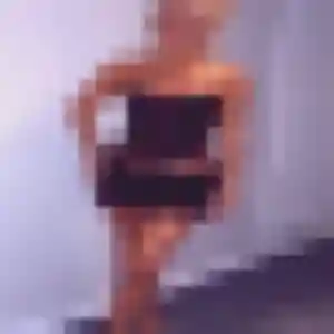 Photo exclusive de Rym, 26 ans à Miraumont - plan discret
