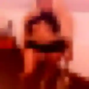 Emilie, 36 ans, en ligne à Mondevert pour une rencontre coquine