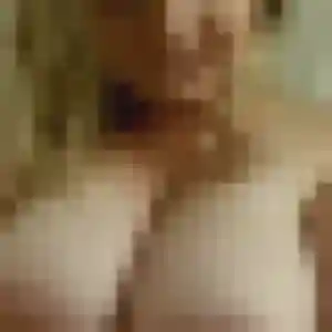 Rencontre Monique, 32 ans à Monéteau en privé