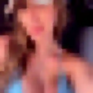 Elodie, 34 ans, dispo pour plan cul à Montcaret