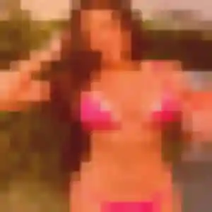 Découvre Anastasia, 34 ans à Montescot en privé
