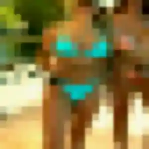 Dounia, 34 ans, cherche un plan cul à Montestruc-sur-Gers