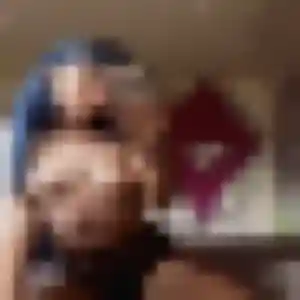 Anne-Marie, 35 ans, connectée à Montfarville pour une rencontre coquine