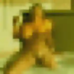 Photo de Inaya à Montfort-sur-Risle (38 ans) - plan cul discret