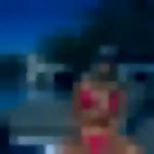 Wahiba de Montigny-lès-Cormeilles, 28 ans - plan cul en toute liberté