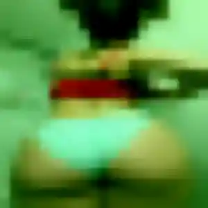 Ursula, femme de 26 ans veut plan cul à Montlaur
