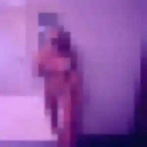 Roxane, 36 ans, en ligne à Montlebon pour une rencontre coquine