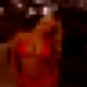 Anne, femme de 26 ans cherche plan cul à Montoison