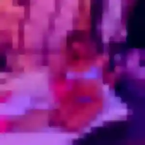 Armelle, 26 ans, dispo pour plan cul à Montreuil-sur-Ille