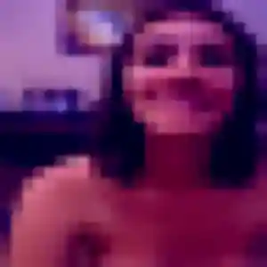 Zineb, 22 ans, dispo pour plan cul à Montussan