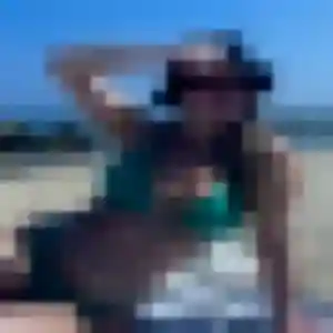 Kawtar, 29 ans, connectée à Morannes sur Sarthe-Daumeray pour un plan cul