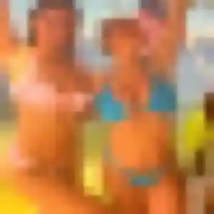 Uranie, 34 ans, en ligne à Morvillars pour une rencontre coquine
