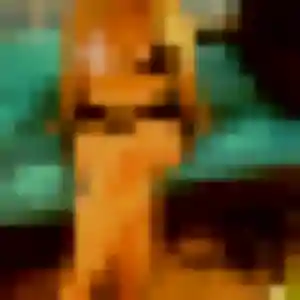 Profil de Natasha à Moulins-en-Bessin (25 ans) - plan cul discret