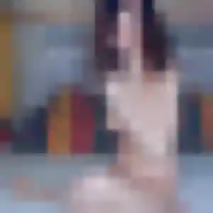 Viviane (27 ans) à Moulins-en-Bessin propose une rencontre maintenant
