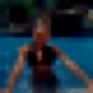 Alienor, fille de 26 ans veut plan cul à Mouthe