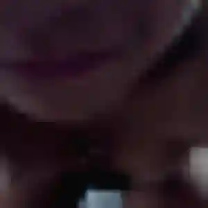 Zephyrine, femme de 22 ans propose plan cul à Murat-sur-Vèbre