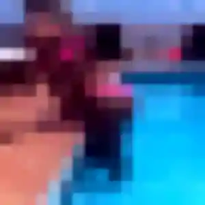 Photo de Alessandra à Nailly (34 ans) - plan cul discret