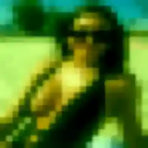 Hajar, 28 ans, disponible à Naujac-sur-Mer pour un plan cul