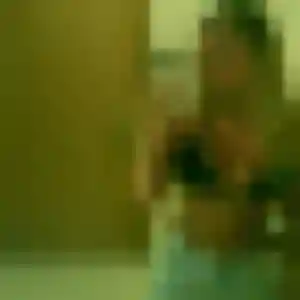 Photo de Fleur à Néfiach (38 ans) - plan cul anonyme