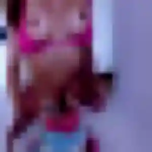 Photo de Olympe à Nivillac (25 ans) - plan cul discret