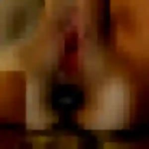 Noura, femme de 32 ans veut plan cul à Nolay