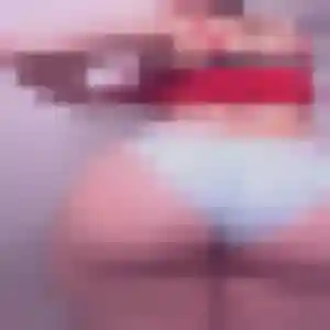 Muriel, 26 ans, disponible à Novalaise pour un plan cul